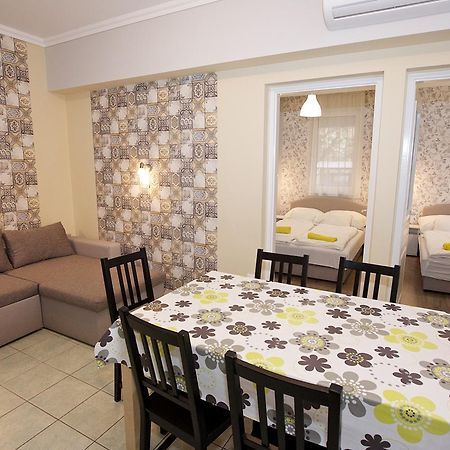 Zoli Apartmanok-Timi Koelcsey 34-36 Hajdúszoboszló 外观 照片